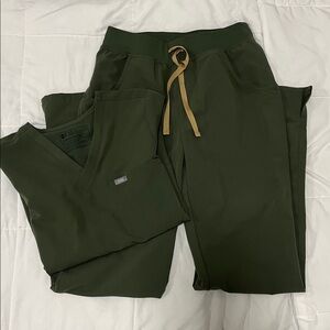 Figs Olive Green Scrub Zamora Top and Kade tall pant Set